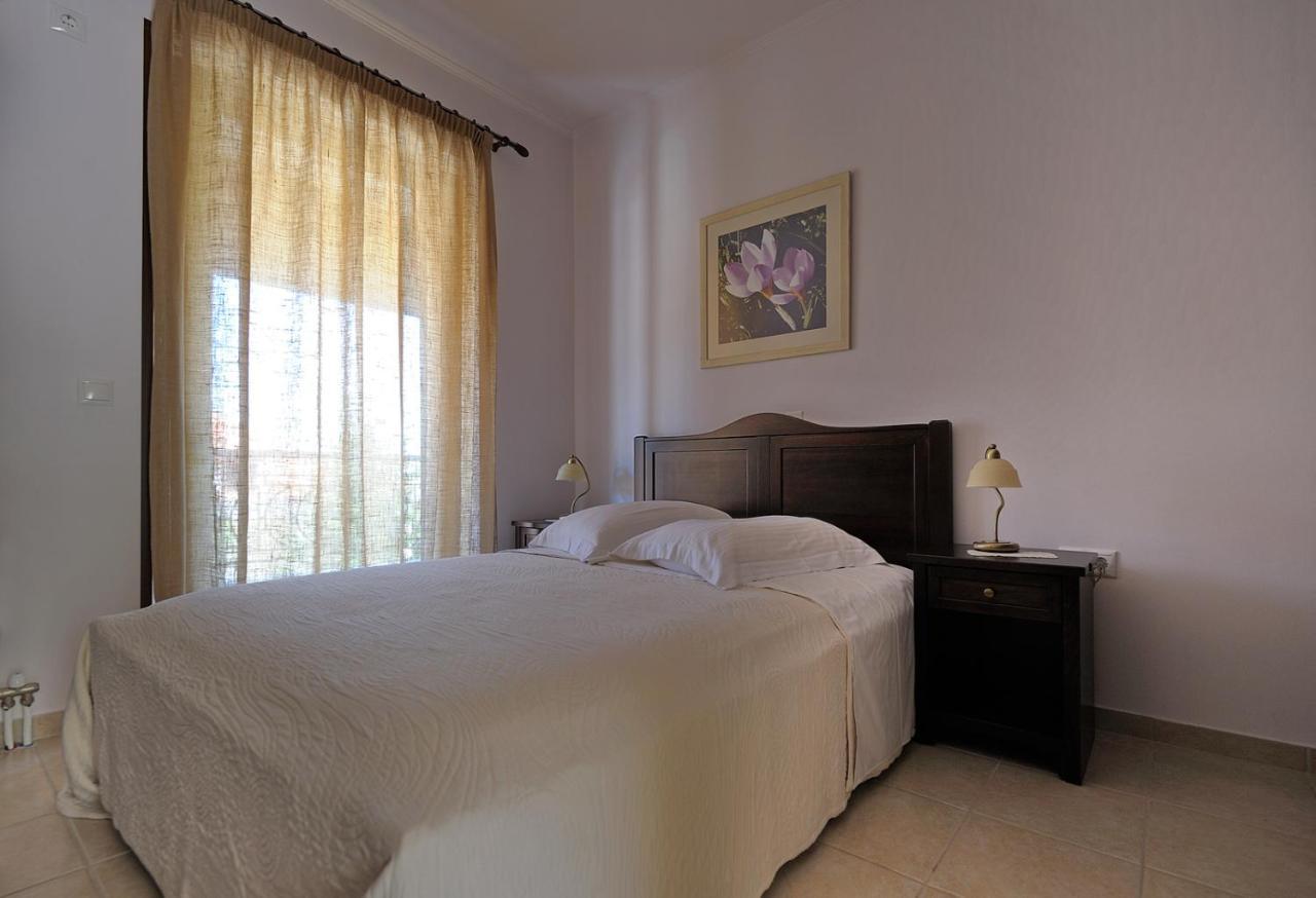 Dianthos Guesthouse Kiriákion Buitenkant foto