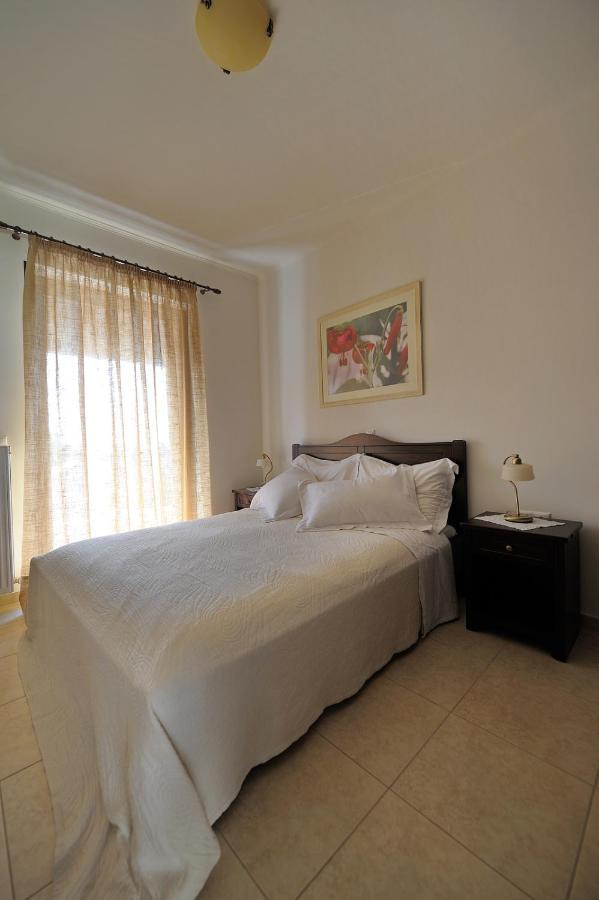 Dianthos Guesthouse Kiriákion Buitenkant foto