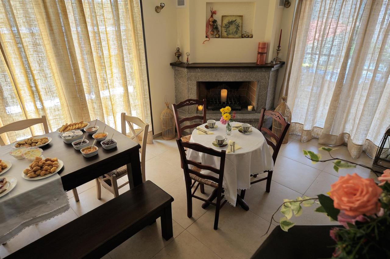 Dianthos Guesthouse Kiriákion Buitenkant foto