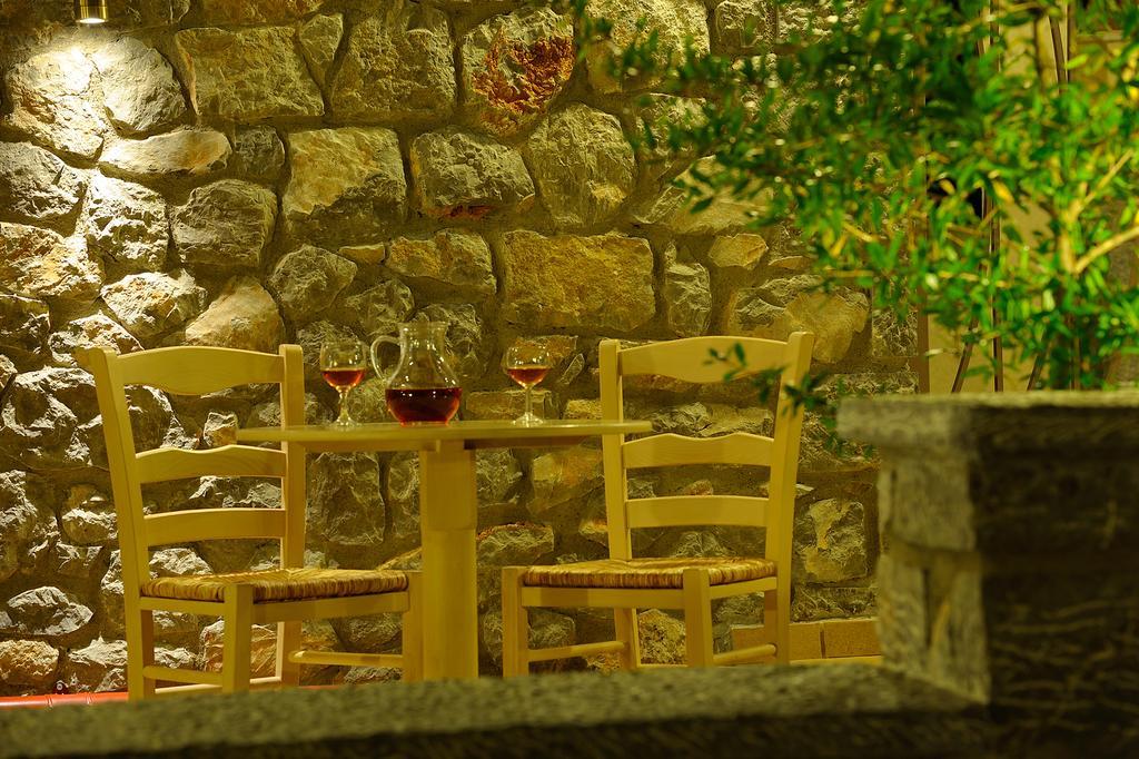 Dianthos Guesthouse Kiriákion Buitenkant foto