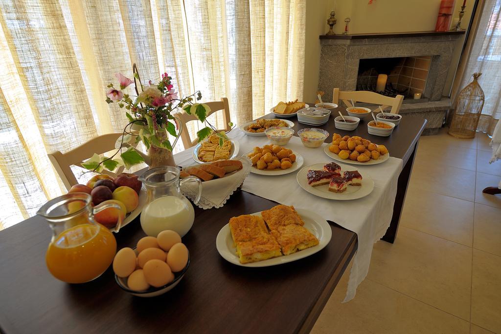 Dianthos Guesthouse Kiriákion Buitenkant foto